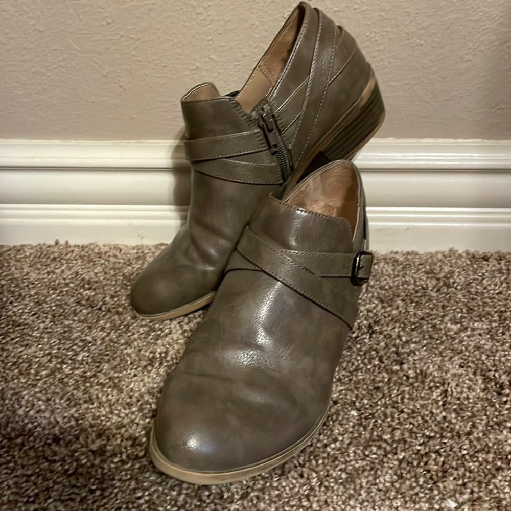 Womens ankle boots